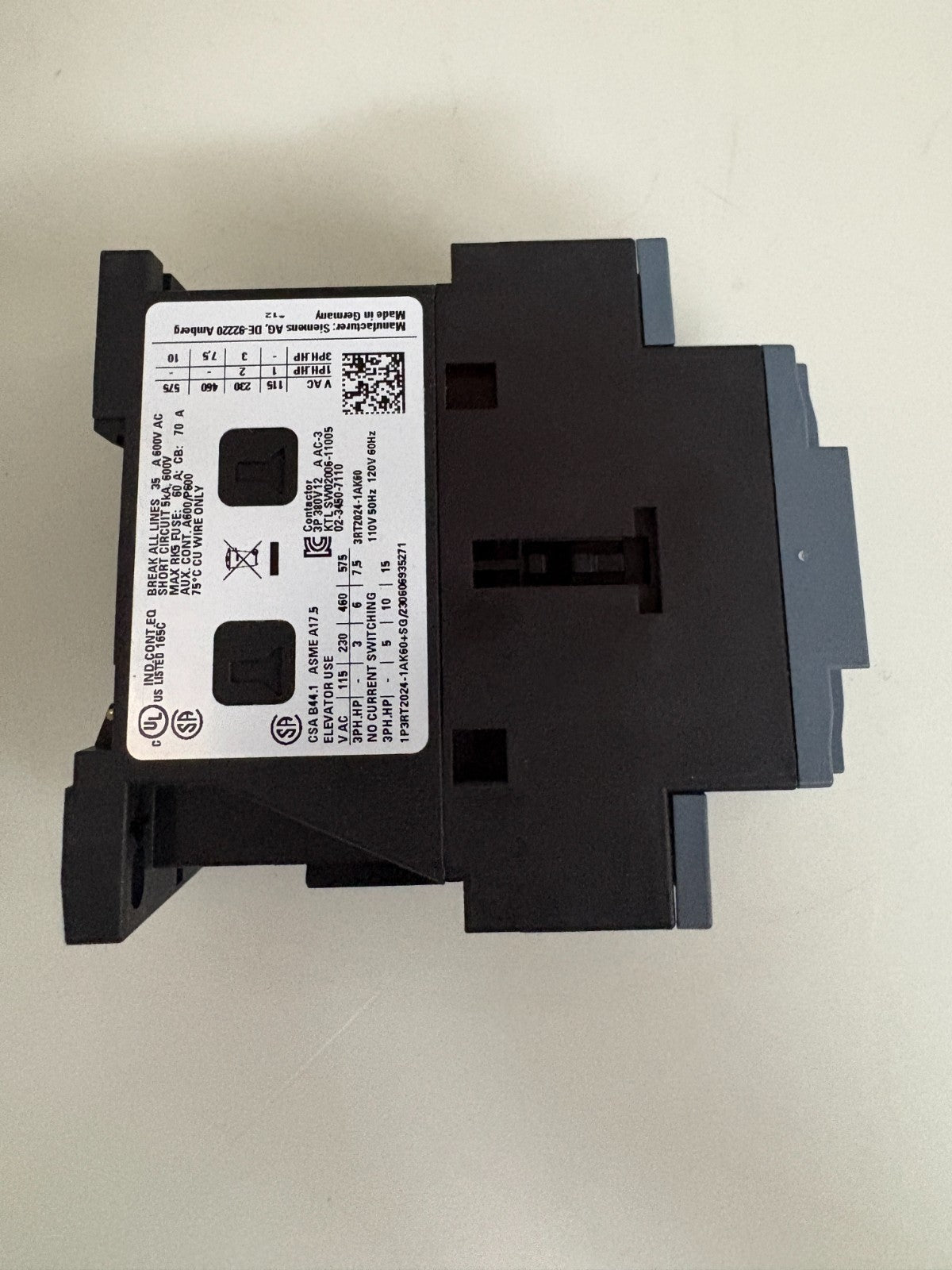 LOT OF 3 SIEMENS CONTACTOR 3RT2024-1AK60