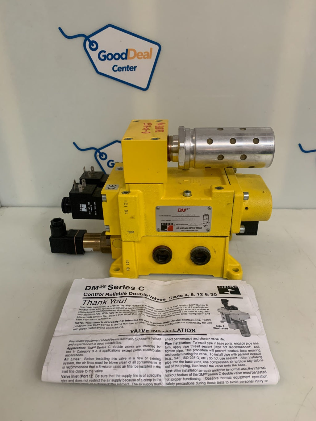 ROSS CONTROLS DOUBLE SOLENOID VALVE W/BASE DM2CNA 54A21  2-8 BAR