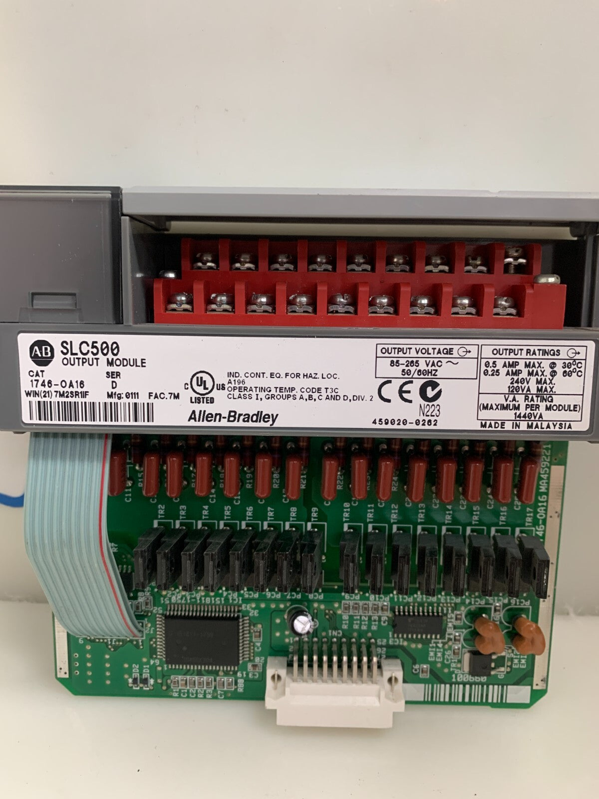 ALLEN-BRADLEY  SLC500  Output Module  1746-0A16 Ser D