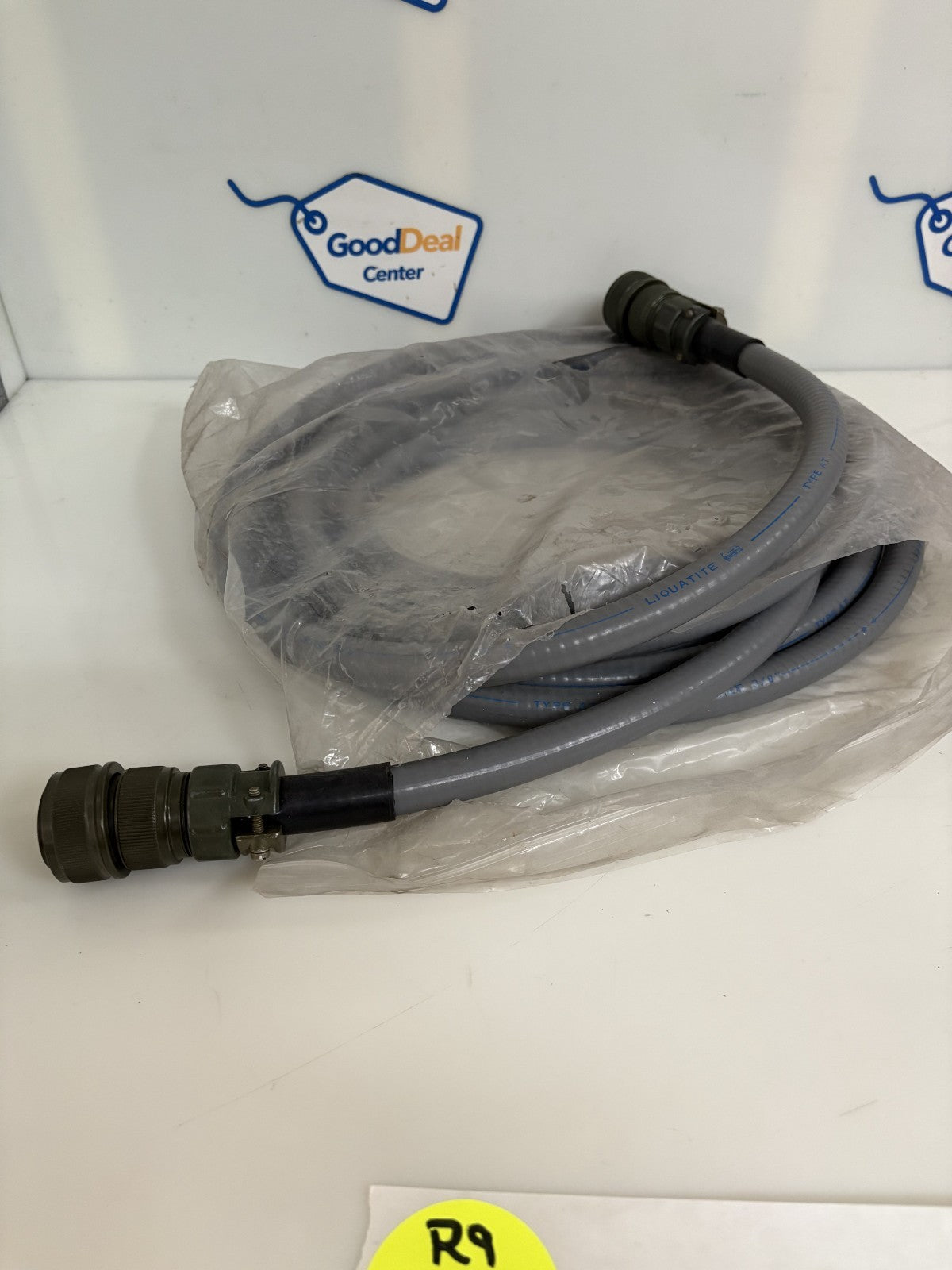 LIQUATITE TYPE AT 3/8' 15' CABLE WITH AMPHENOL MALE AND FEMALE CONNECTOR0