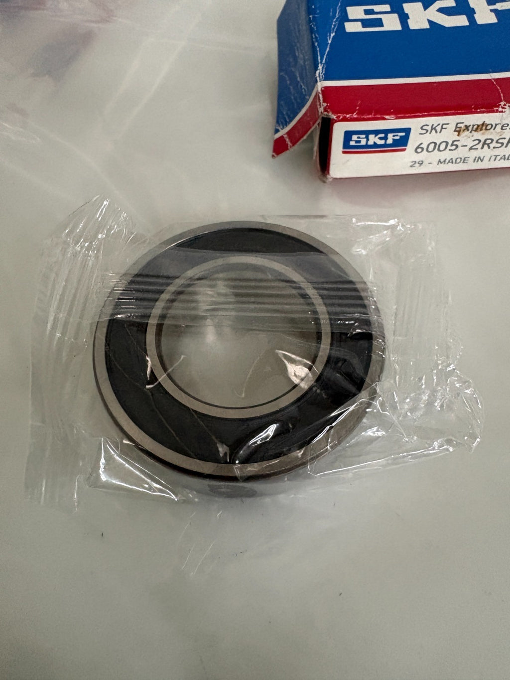 LOT OF 7 SKF EXPLORER DEEP GROOVE BALL BEARING 6005-2RSH