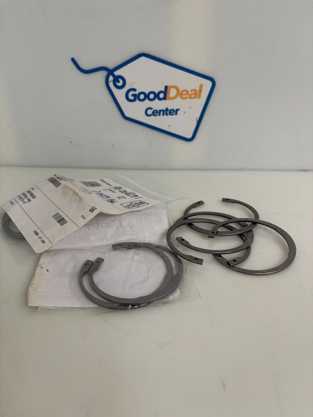 LOT OF 8 MULTIVAC RETAINING RING 100049089
