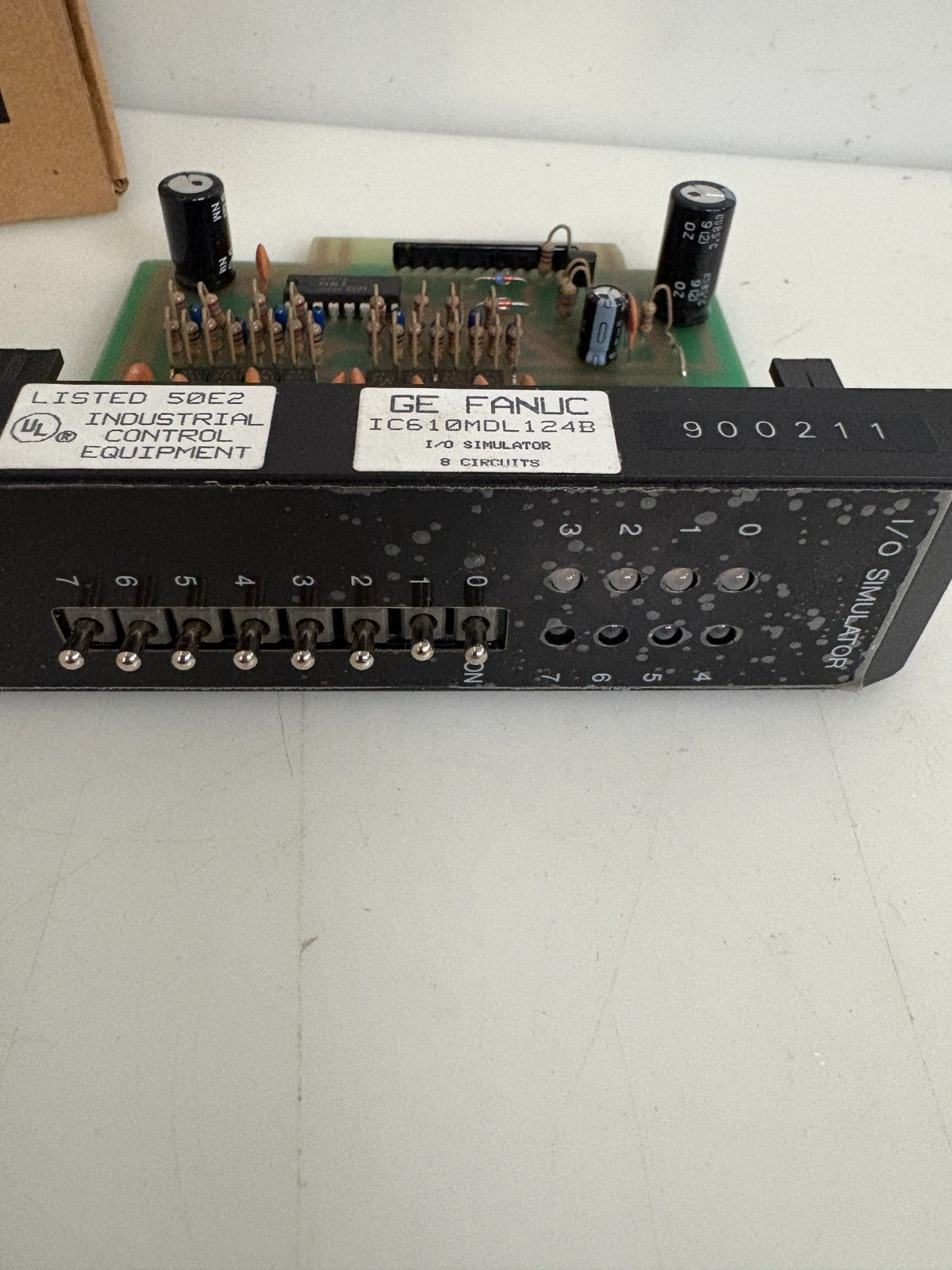 GE FANUC SERIES 1 I/O SIMULATOR 8 INPUTS IC610MDL124B1