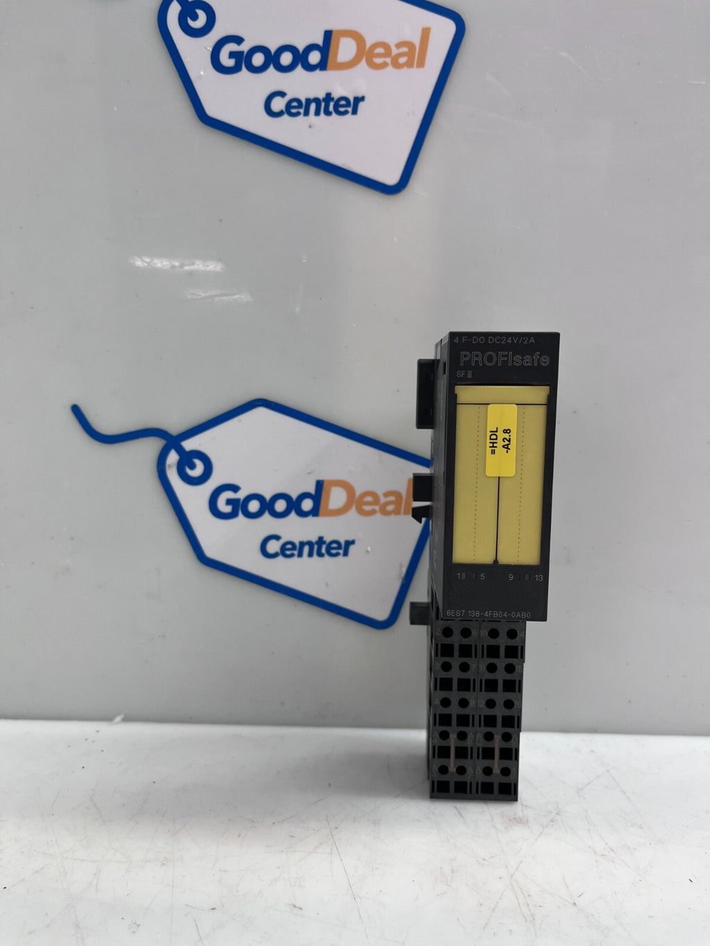 SIEMENS / SIMATIC ET 200S Output Module 1P 6ES7 138-4FB04-0AB0