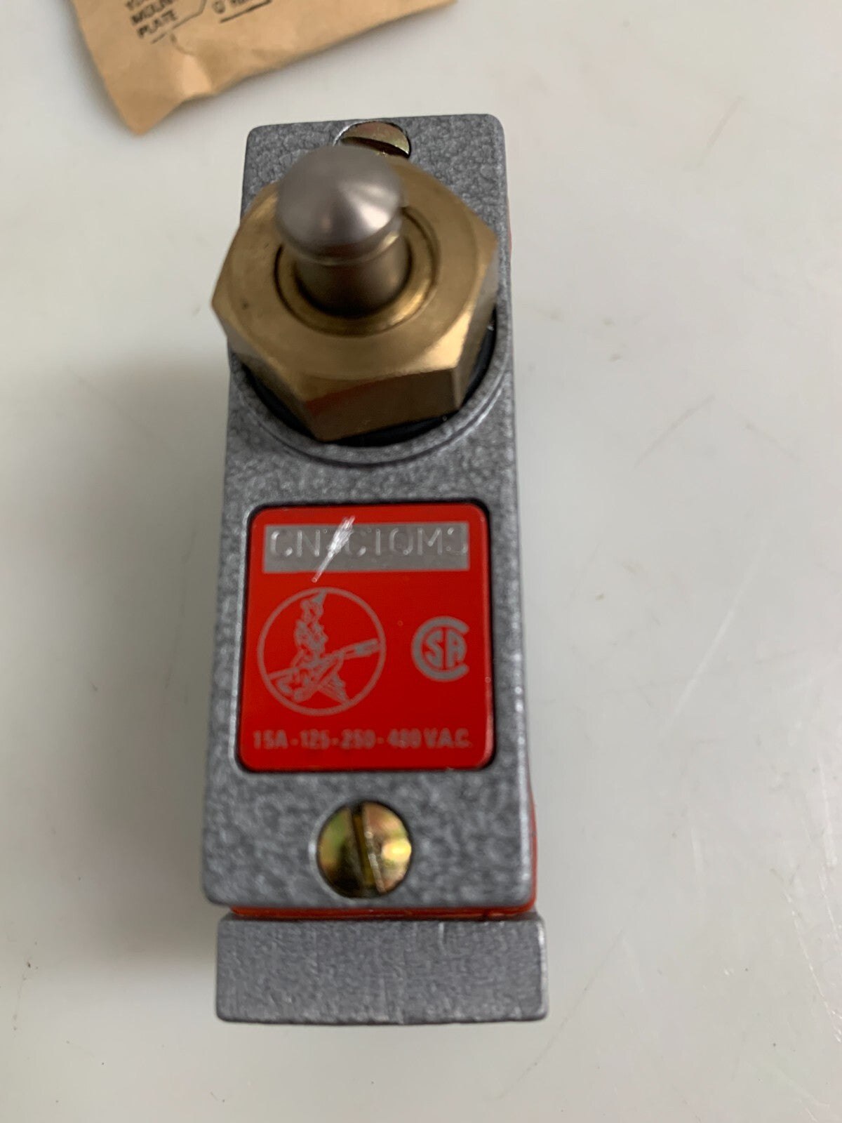 LOT OF 2 BURGESS LIMIT SWITCH CN 7CTQMS