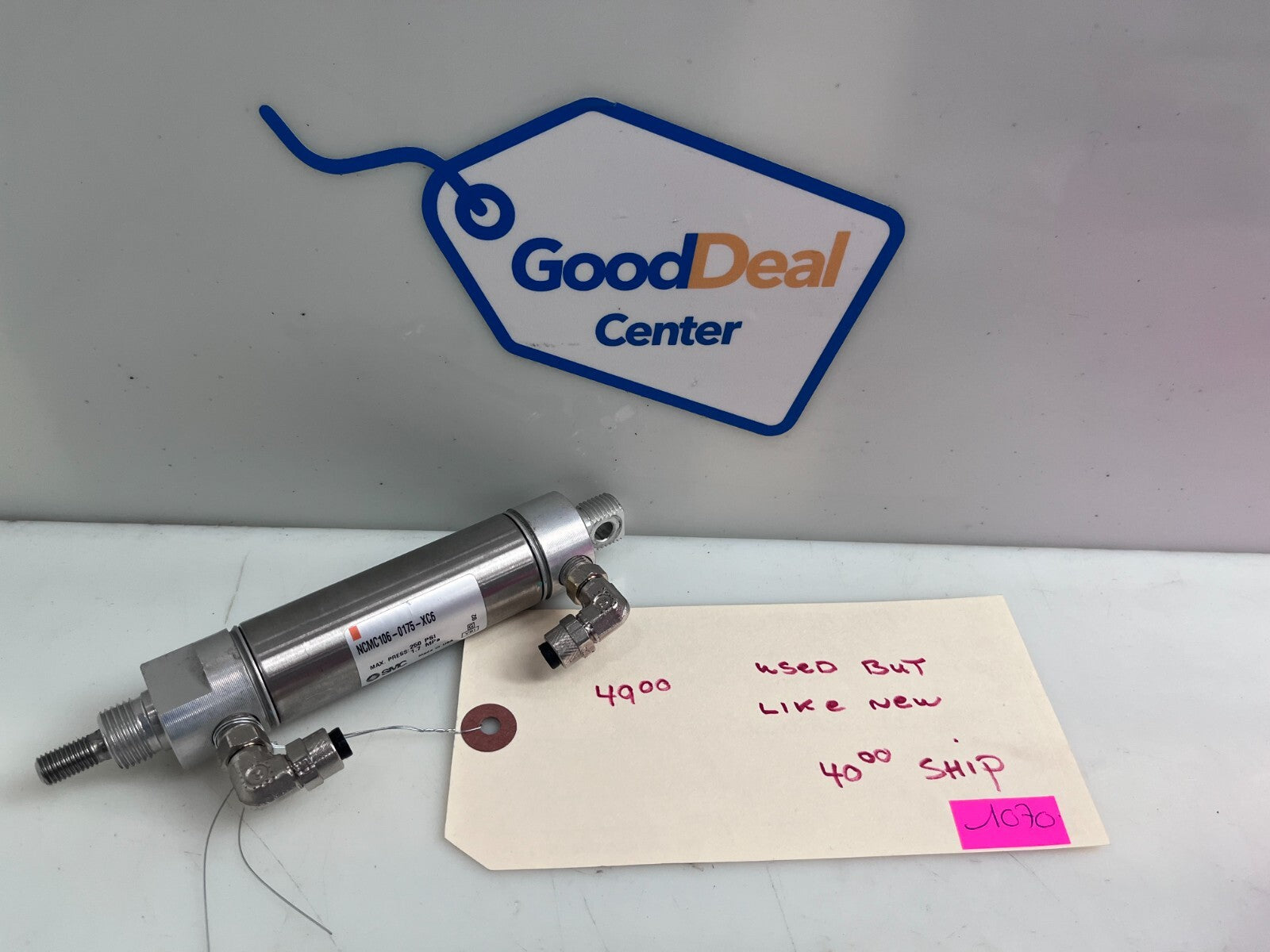 SMC NCMC106-0175-XC6 Air Cylinder