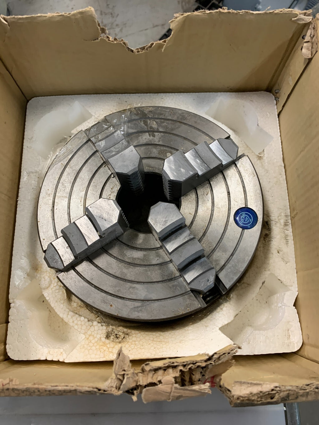 New Fuerda 4 Jaw Lathe Chuck K72-200/D4  K72200/D4 (chuck only)