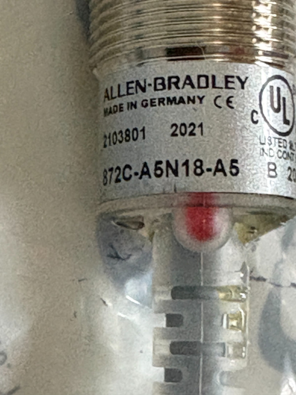 ALLEN BRADLEY INDUCTIVE PROXIMITY SENSOR 872C-A5N18-A5