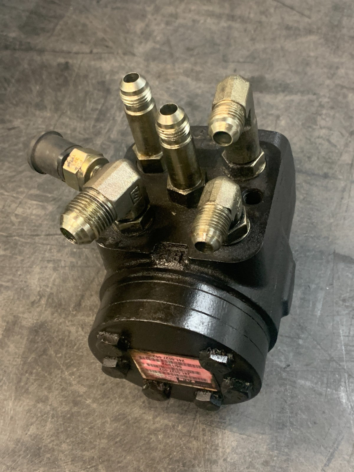 CHAR-LYNN HYDRAULIC MOTOR 241-5027-0020