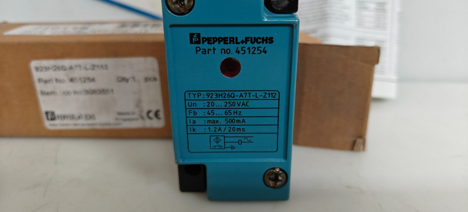 PEPPER & FUCHS PROXIMITY SENSOR 923 H26Q-A7T-L-Z-1123
