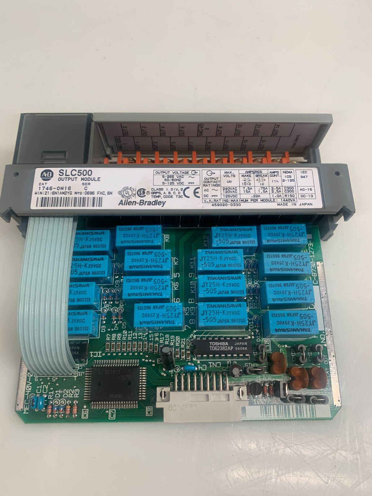 ALLEN BRADLEY  SLC 500   Output Module  1746-0W16  C2