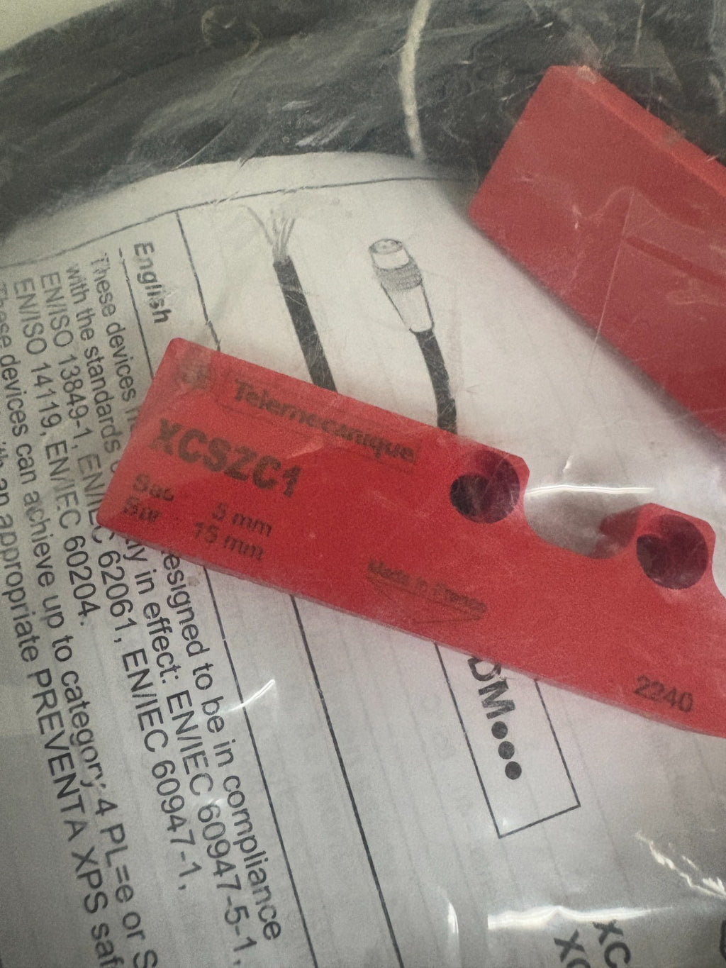 SCHNEIDER TELEMECANIQUE SAFETY SWITCH XCSDMC 79051
