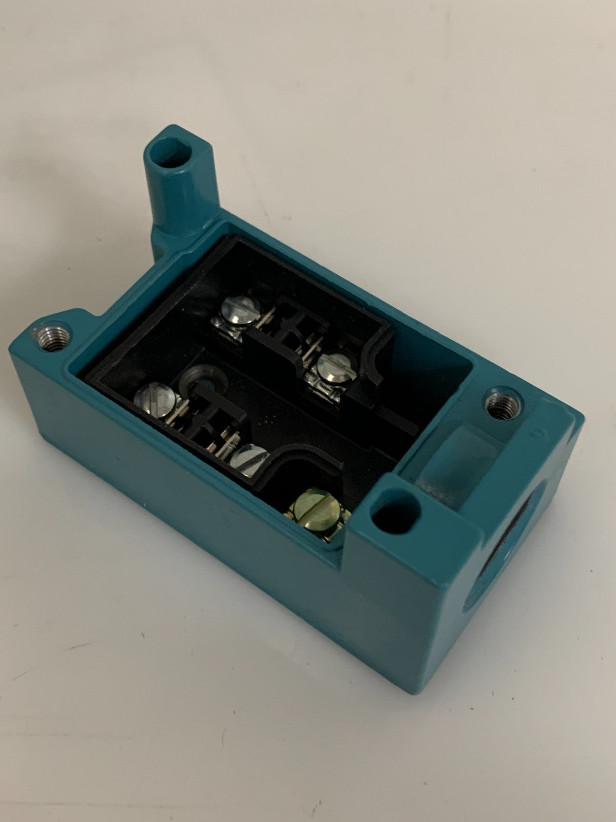 HONEYWELL LIMIT SWITCH RECEPTACLE LSZ40011