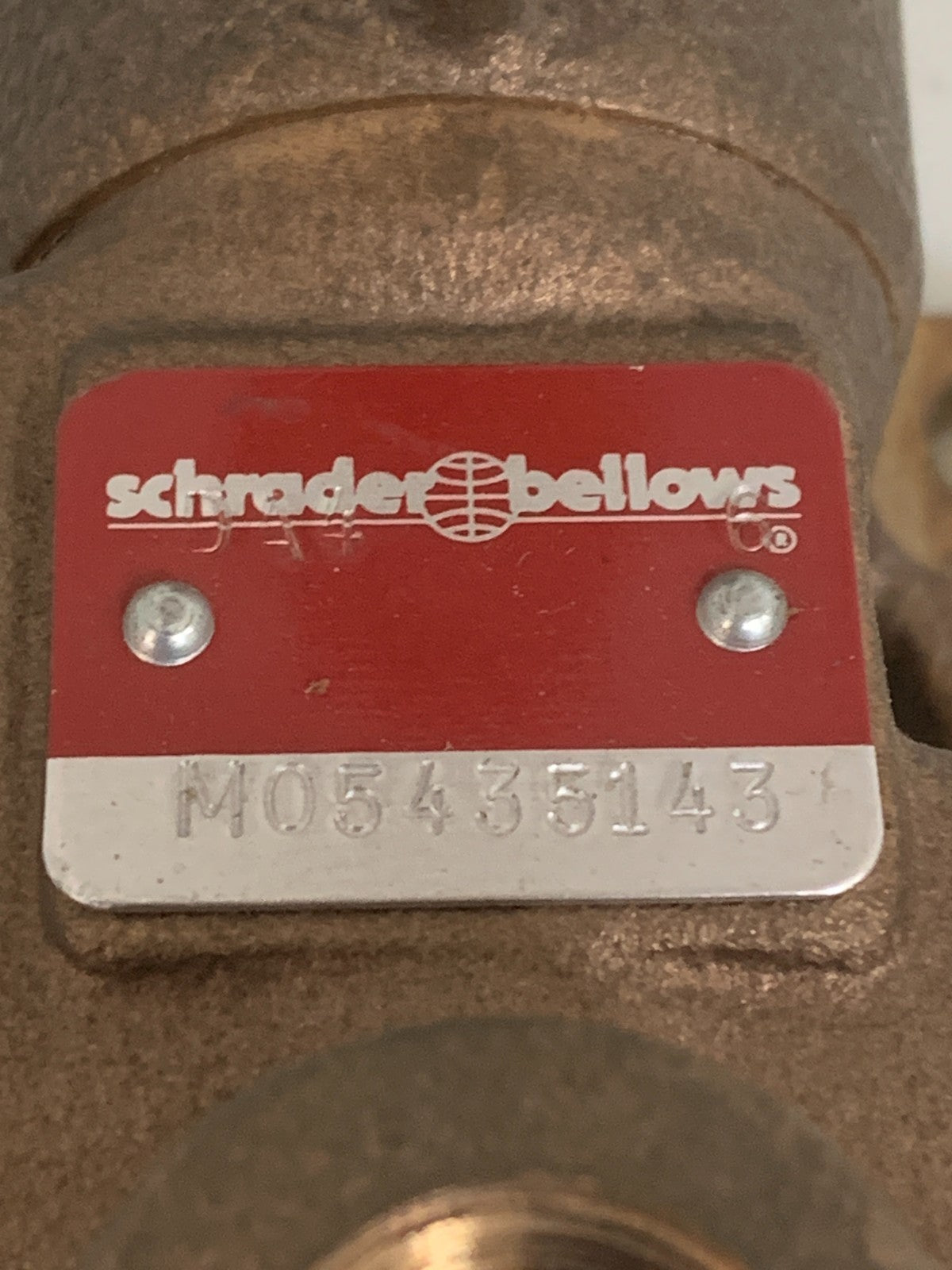 SCHRADER & BELLOWS MANUAL 4 WAY VALVE M0 5435143