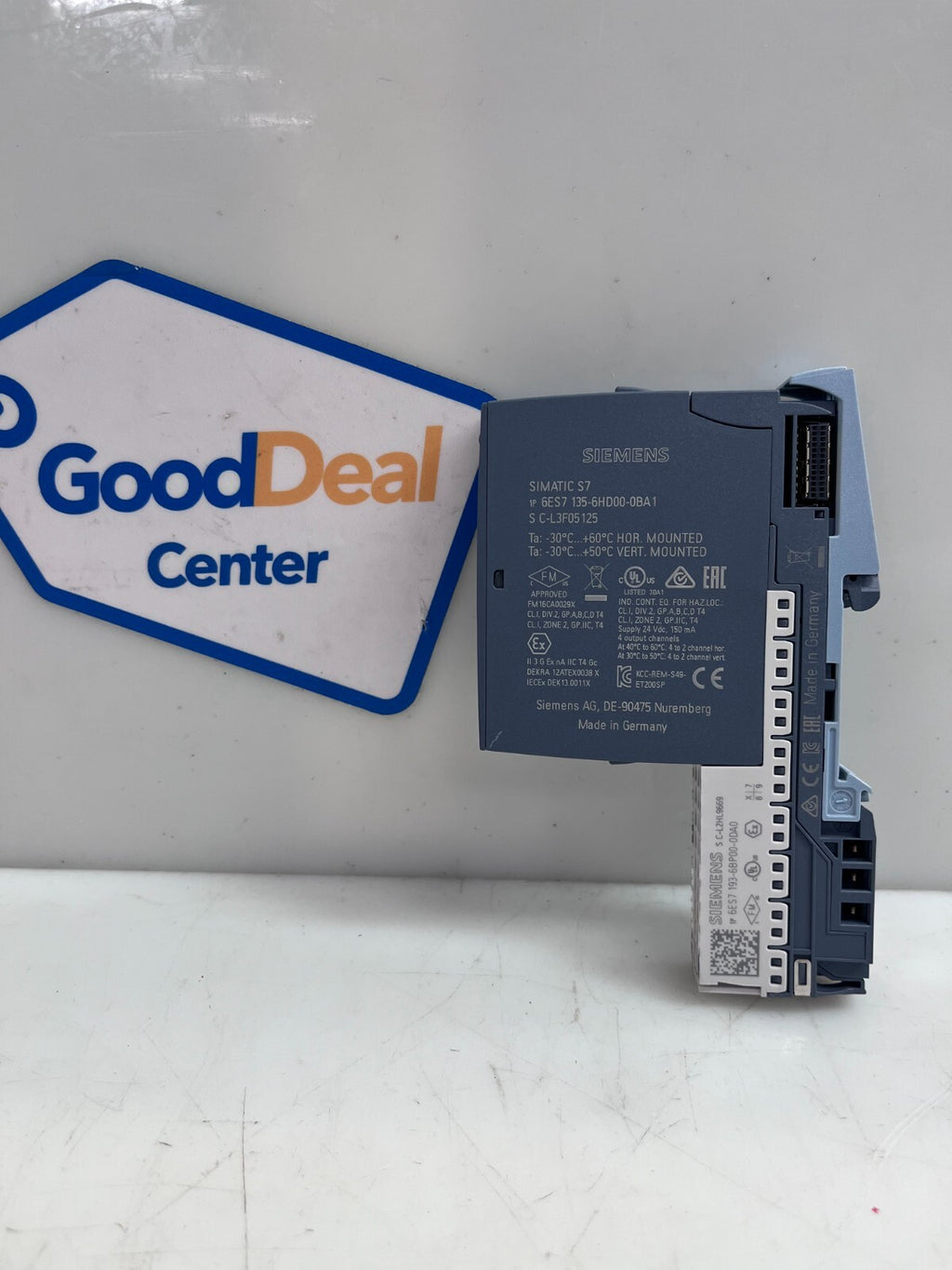 SIEMENS 6ES7135-6HD00-0BA1 Analog Output Module  Simatic S70