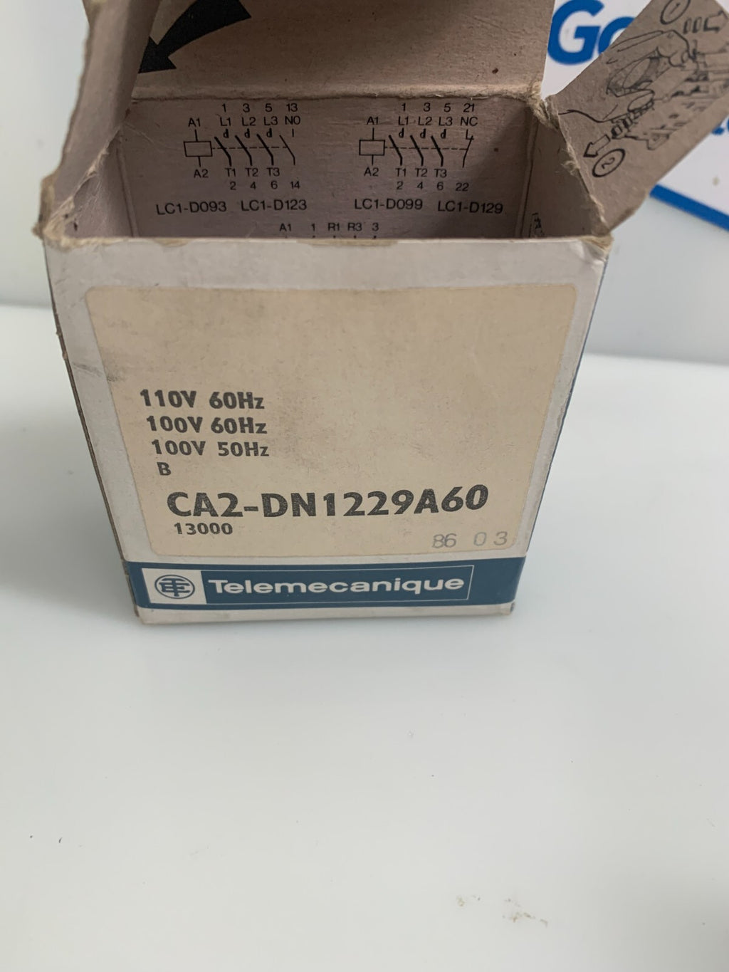TELEMECANIQUE CONTROL RELAY CA2-DN1229A60