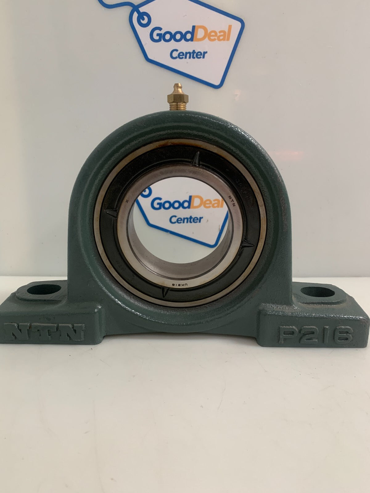 NTN RADIAL INSERT BALL BEARING UK216 W/NTN P2160