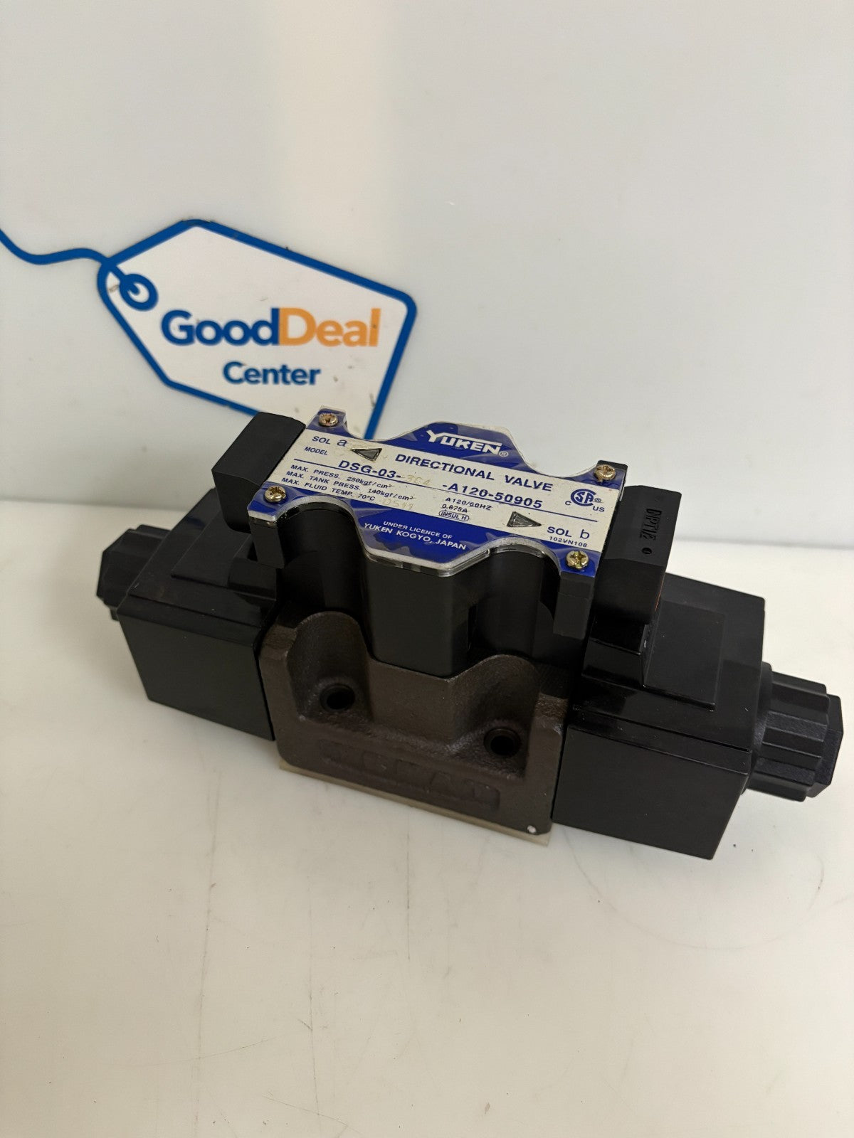 YUKEN DIRECTIONAL VALVE DSG-03-3C4-A120-509050