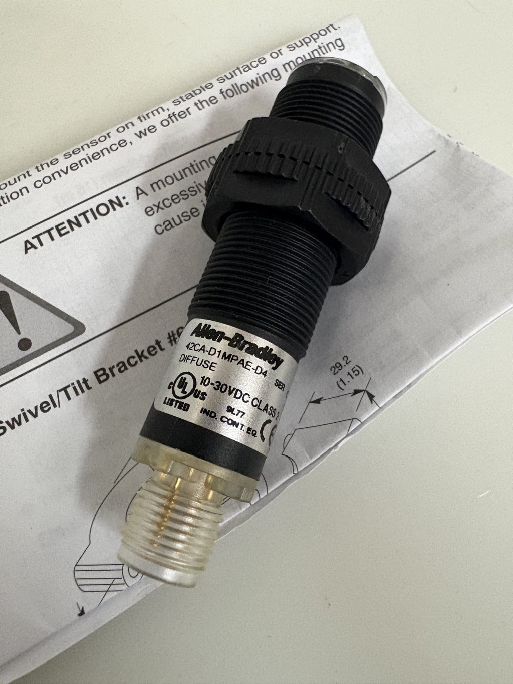 ALLEN BRADLEY DIFFUSE SENSOR 42CA-DIMPAE-D4 SERIES C1