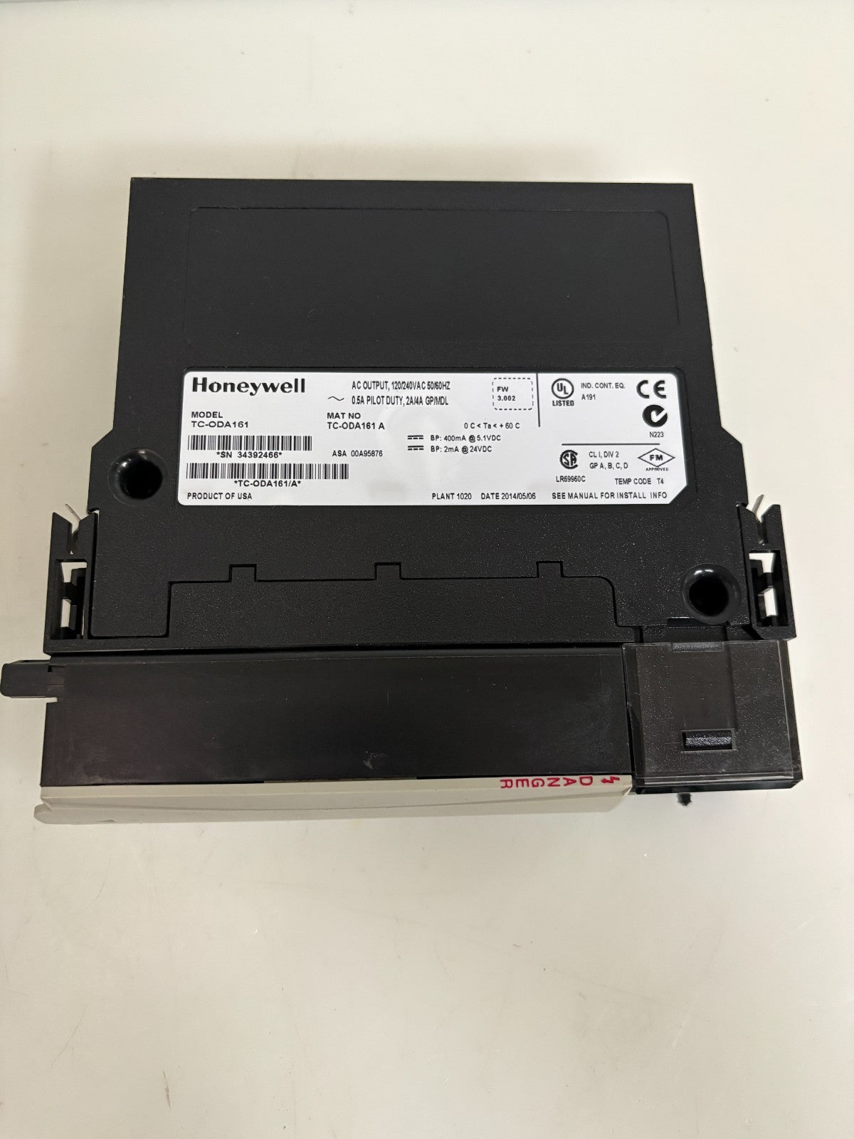 HONEYWELL AC OUTPUT PILOT DUTY TC-0DA161 A