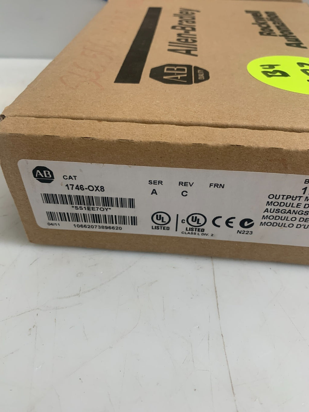 ALLEN BRADLEY 1746-0X8 SER A REV C PLC OUTPUT MODULE1