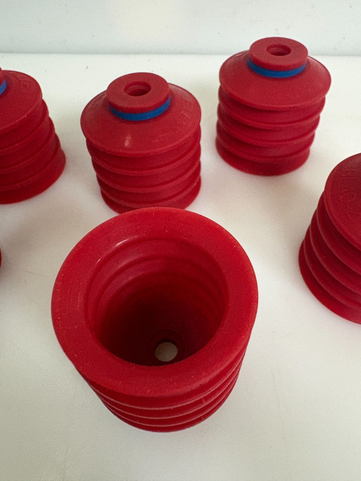 LOT OF 6 PIAB SUCTION CUP 01011201