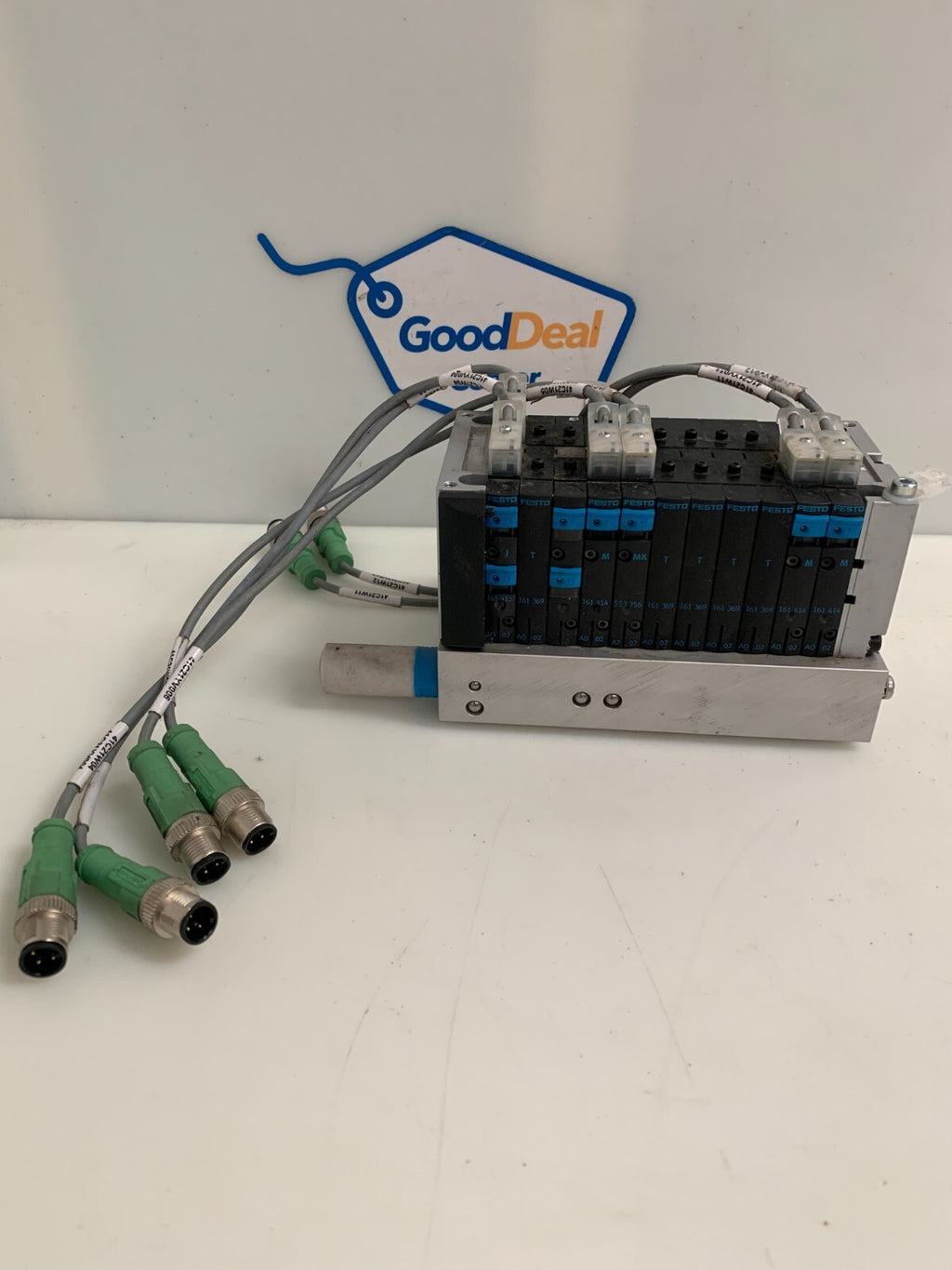 FESTO PNEUMATIC MANIFOLD W/6 CONNECTOR CABLE0