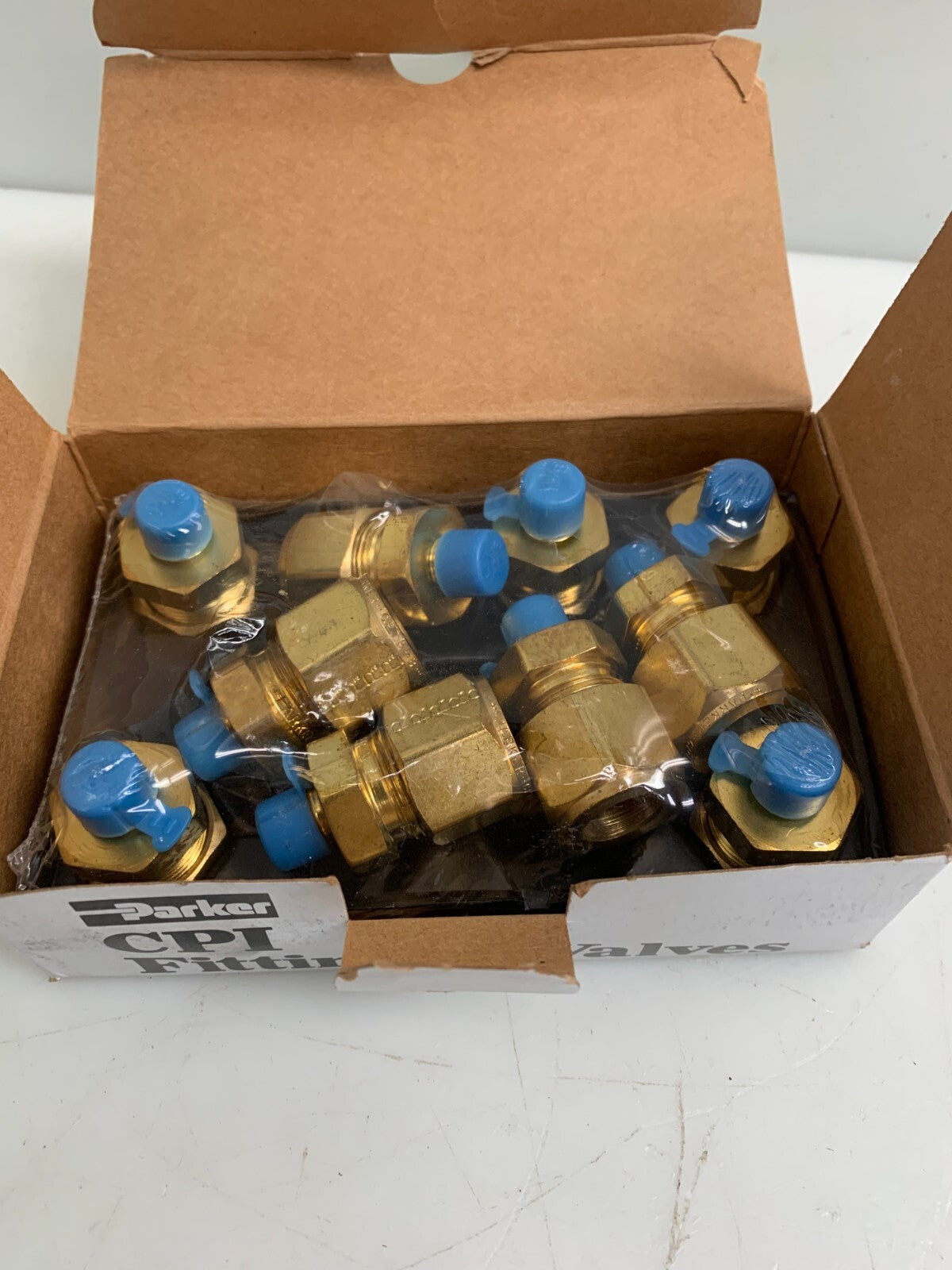 PARKER  8-2 FBZ-B  CPI Male Connector  (10 per Box)0