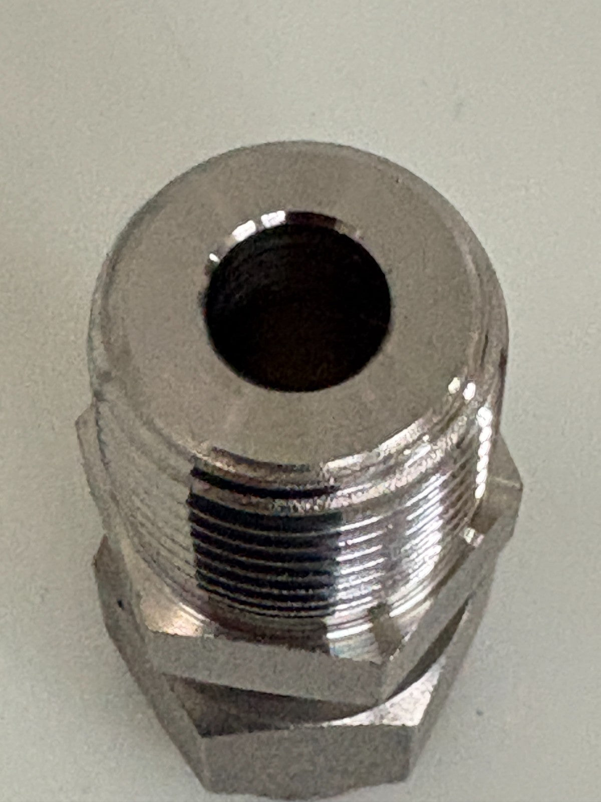 LOT OF 5 SWAGELOK S STEEL TUBE UNION 1/2" TUBE 1/4 NPT 316 7HF
