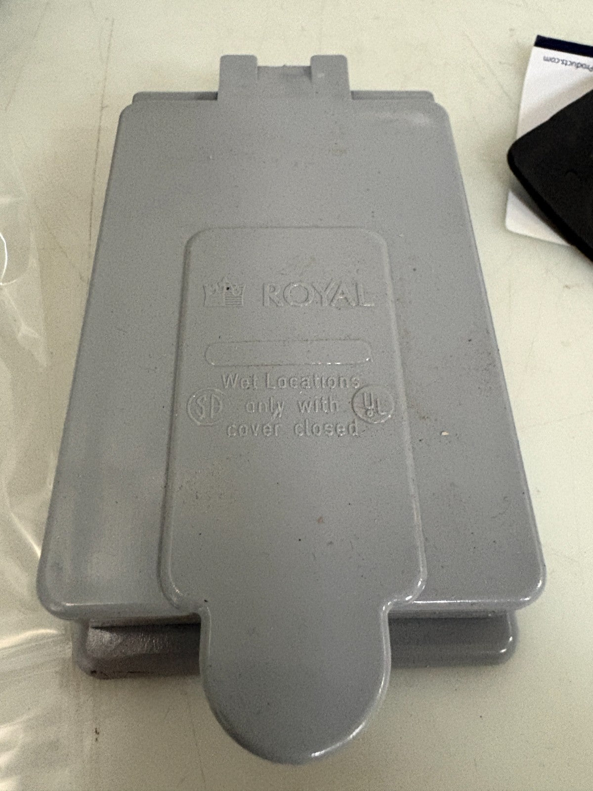 LOT OF 10 WEATHERPROOF GFCI COVER PLATE ROYAL R WGF 15104