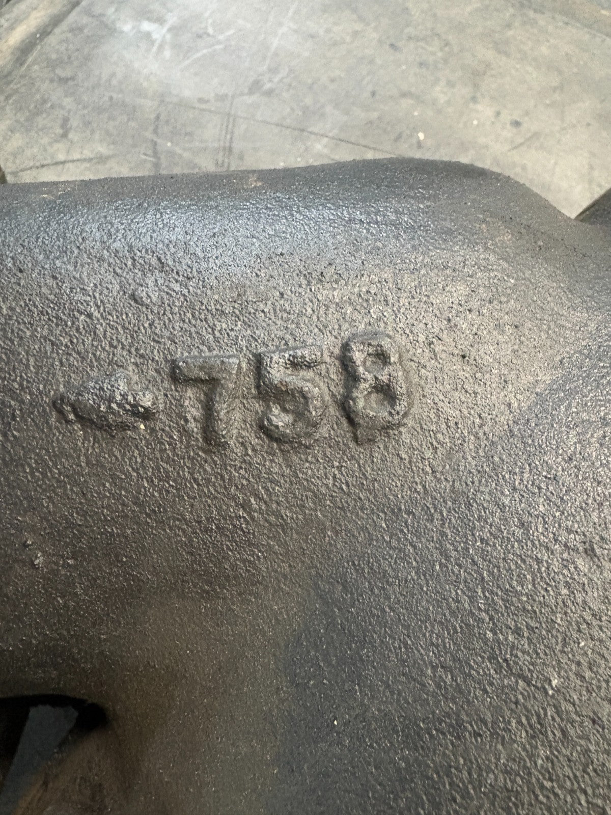 MUELLER STEAM WYE STRAINER #758 4" W/9" FLANGED 03-10-27