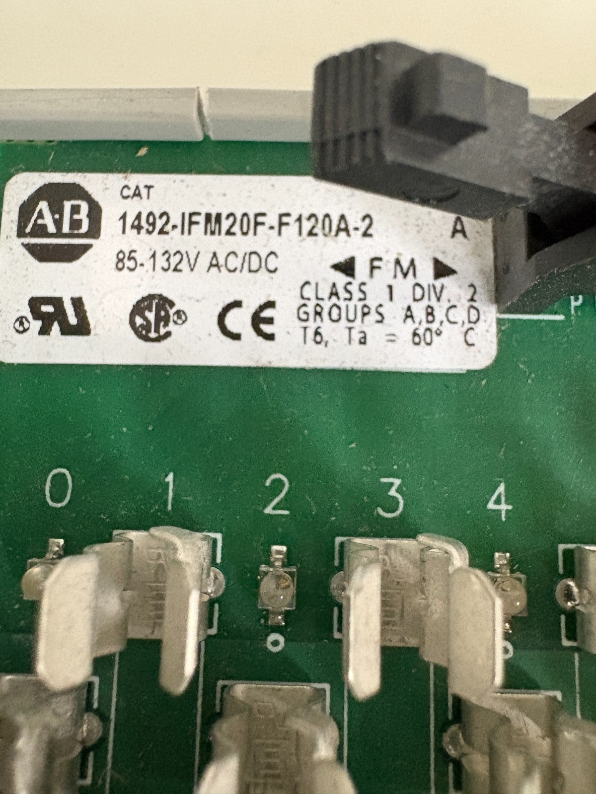 ALLEN BRADLEY 20 PT FUSIBLE INTERFACE MODULE 1492-IFM20F-F120-2 A2