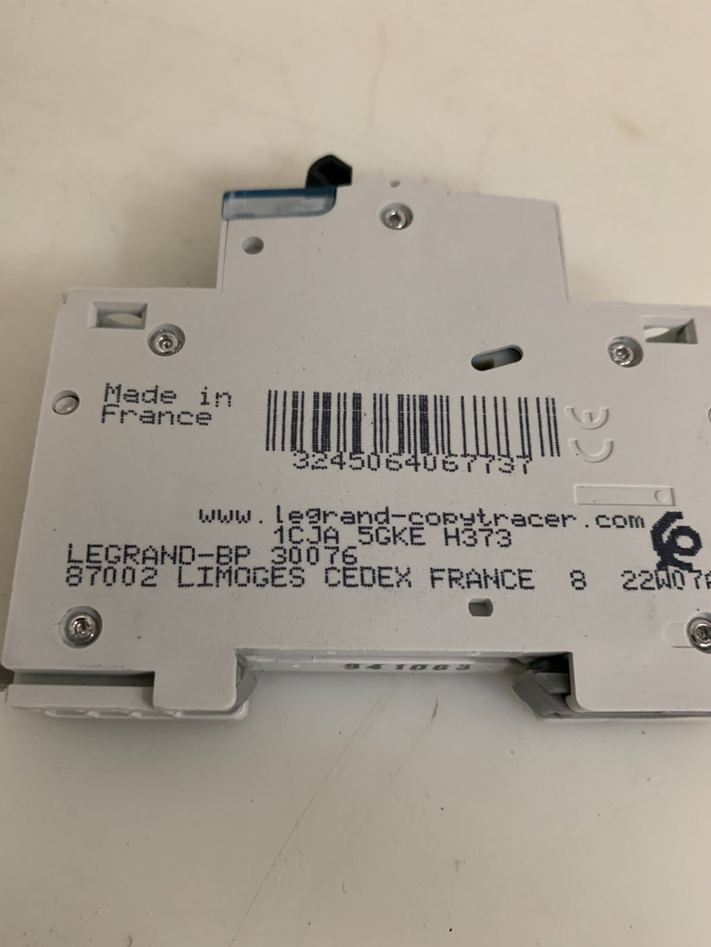 LOT OF 2 LEGRAND CIRCUIT BREAKER DNX 3 C10