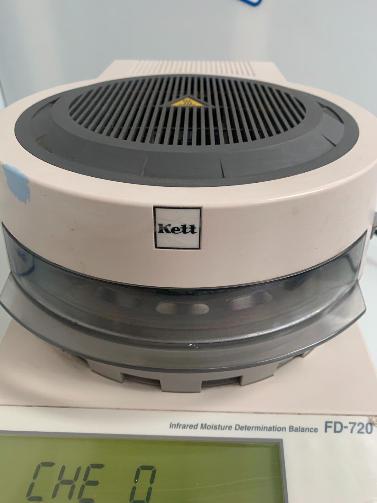 KETT INFRARED MOISTURE DETERMINATION BALANCE FD-7205