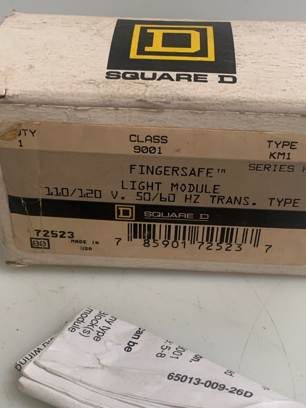 Square D Telemecanique 9001 KM1 FingerSafe Light Module NEW in Box