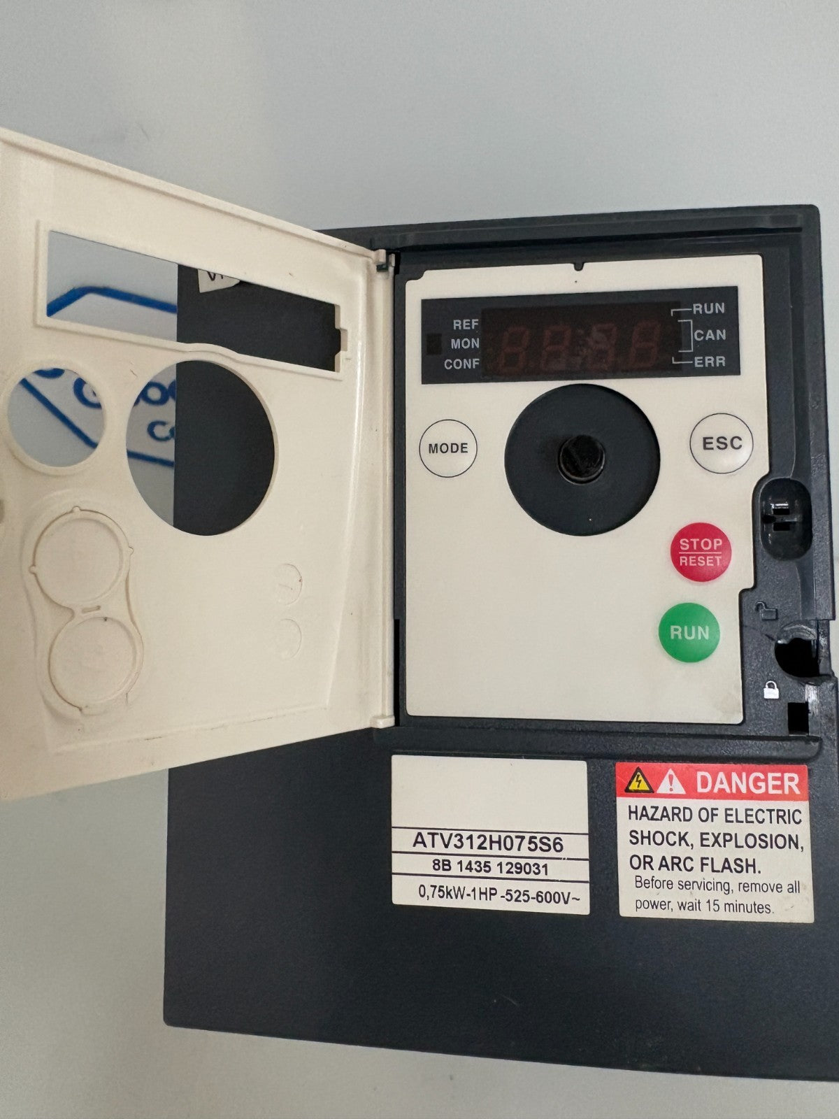 SCHNEIDER ELECTRIC 1 HP MOTOR DRIVE ATV 312 H075S62