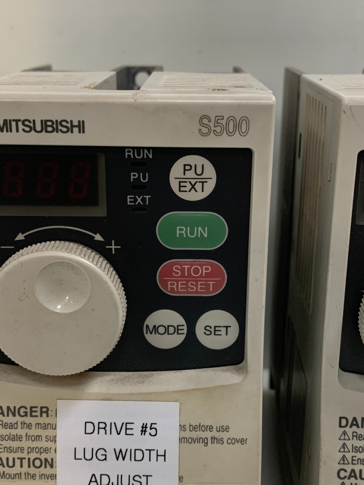 MITSUBISHI FR-S520E-0.4K-NA Inverter