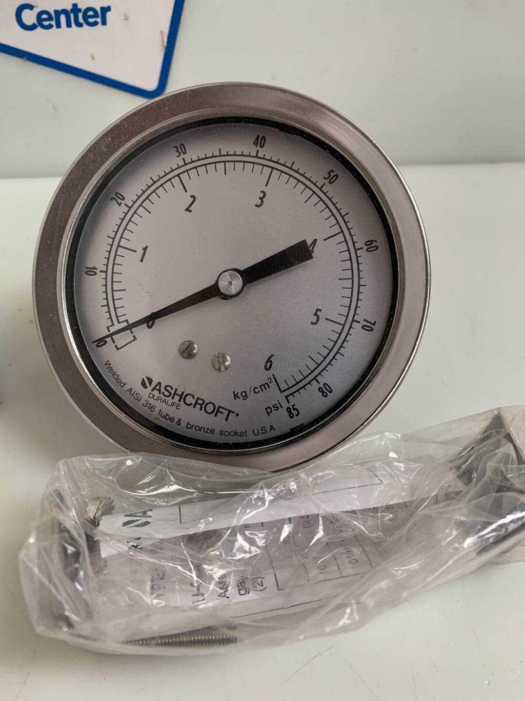 ASHCROFT 31/2" GAUGE 35-1009-AW-02B-6KSC-XUC1