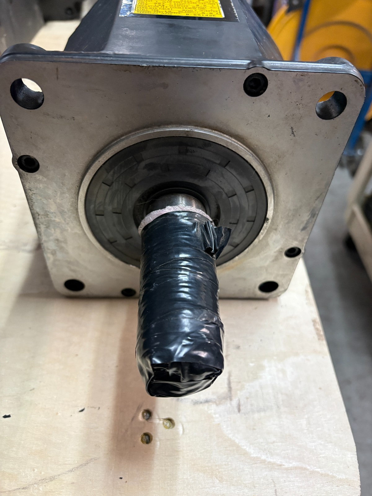 GE FANUC SERVO MOTOR C12/2000 A06B-0141-B078