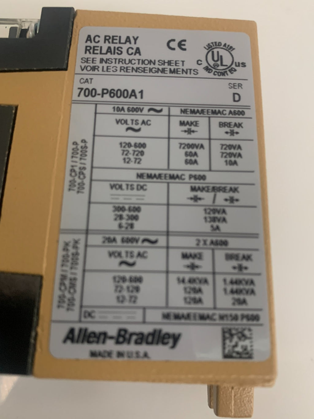 ALLEN BRADLEY CONTROL RELAY TYPE D 700-P600A1 SER D2