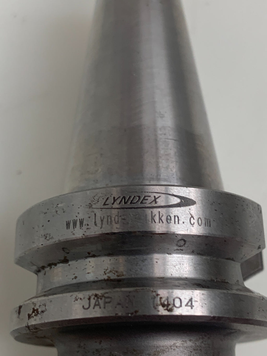 LYNDEX  End Mill Holder  B3006-0375-2036   1404