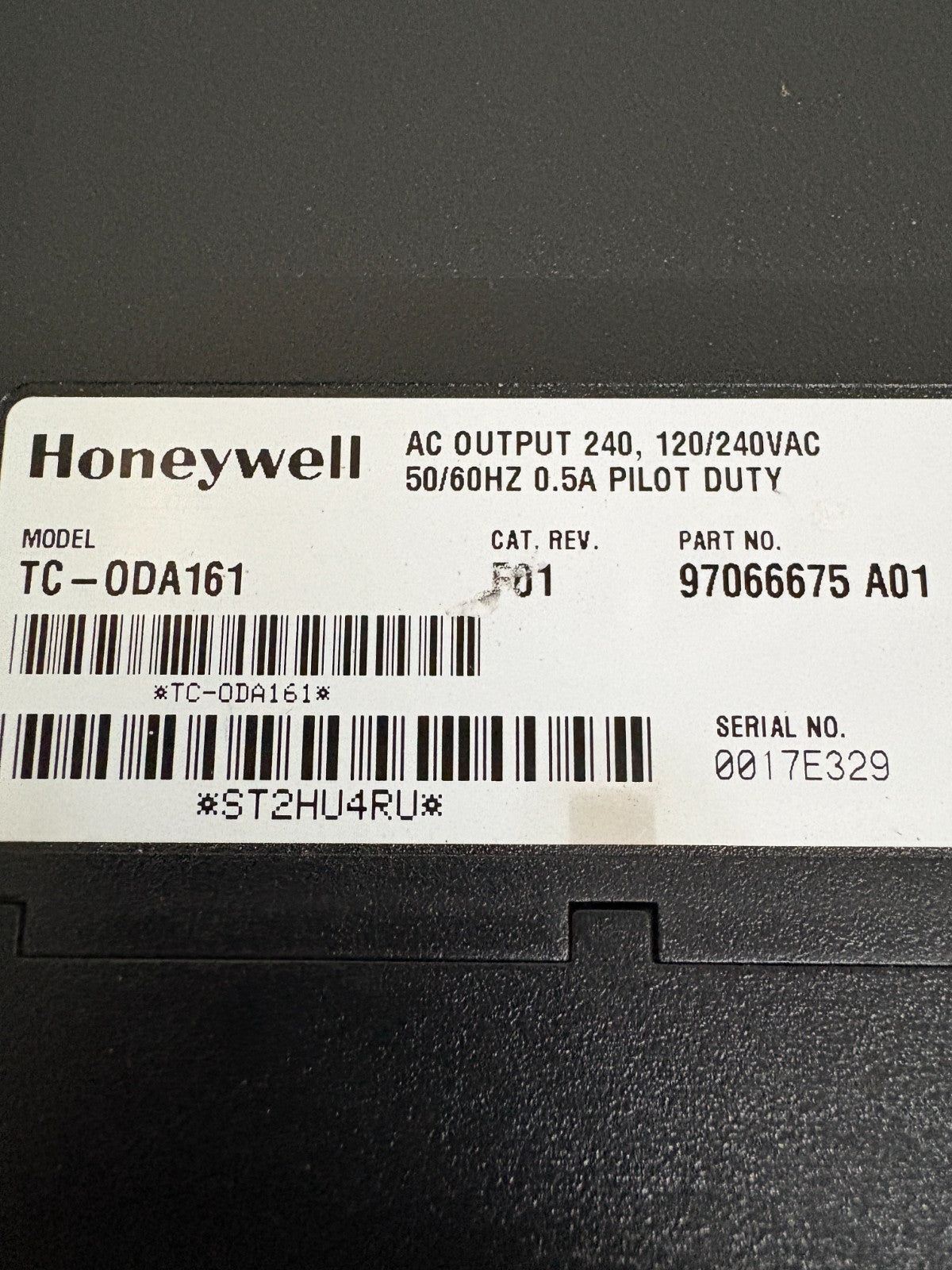 HONEYWELL AC OUTPUT PILOT DUTY TC-0DA161 F01 97066675 A01