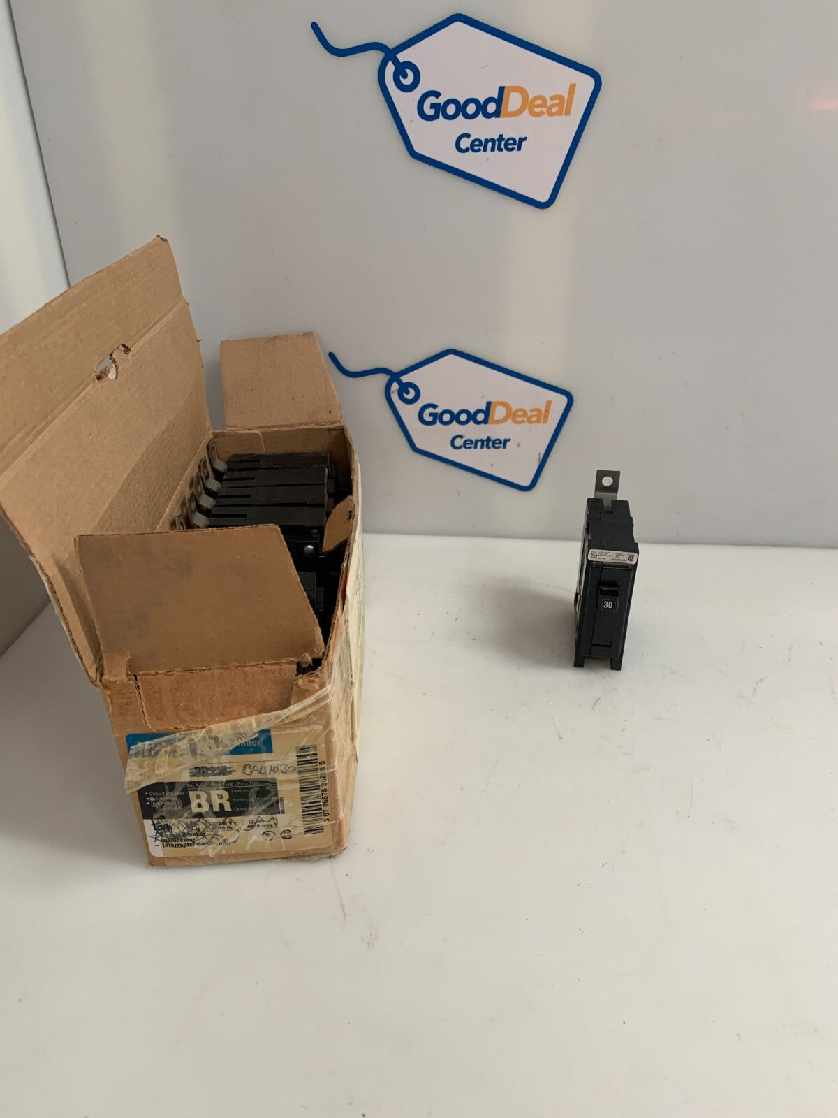 CUTTLER HAMMER QUICKLAG 30 AMP CIRCUIT BREAKER BA LR 43556 BOX OF 10