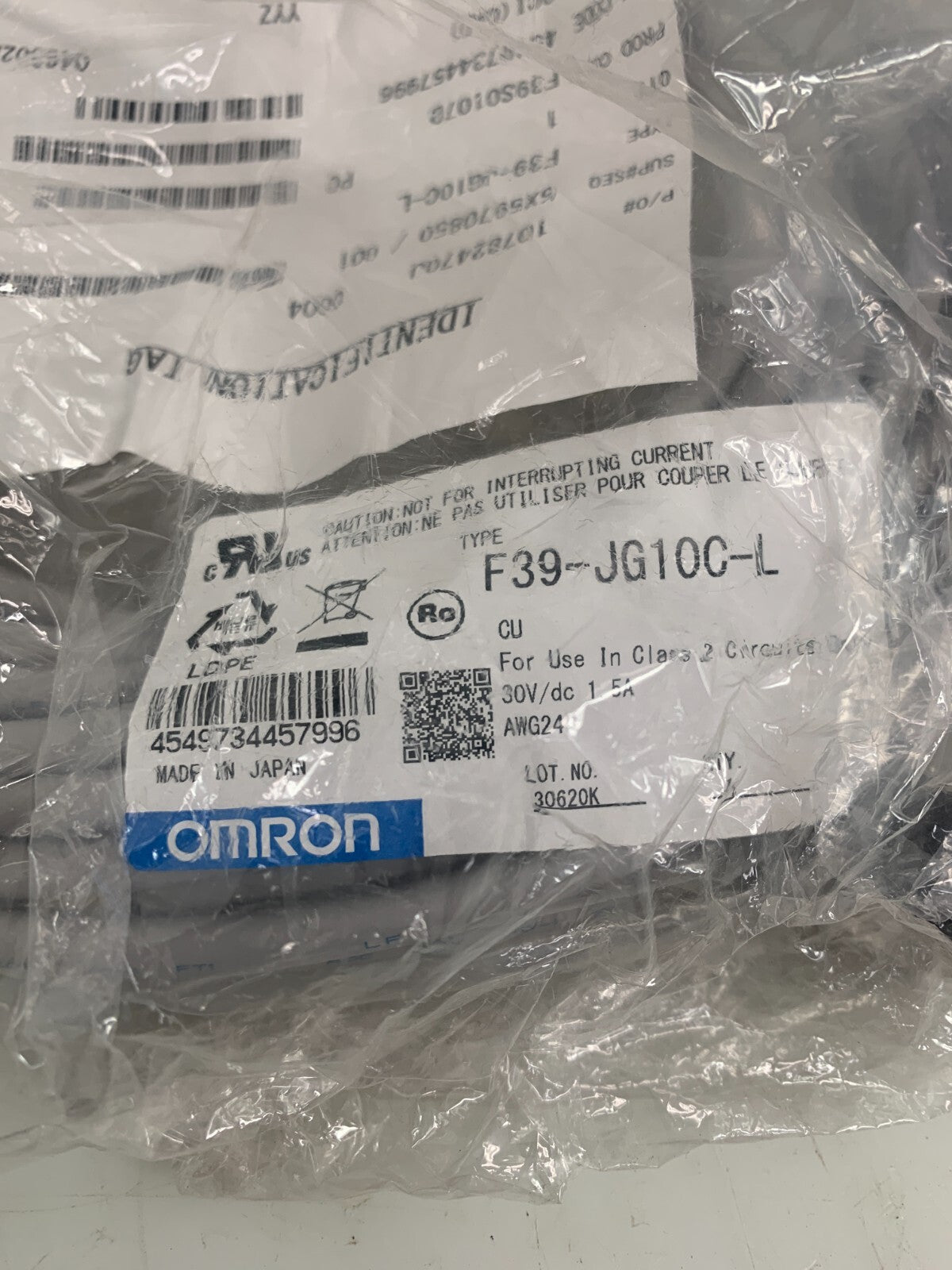OMRON F39-JG10C-L 30V/DC 1.5 AMP New in bag