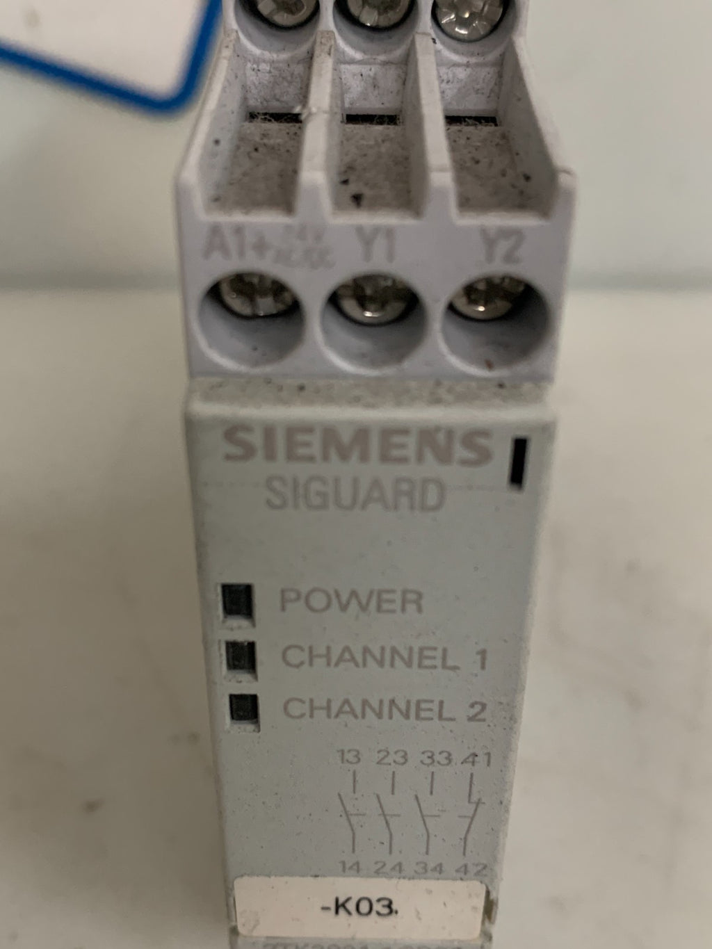 SIEMENS SIGUARD SAFETY RELAY 3TK2821-1CBBO
