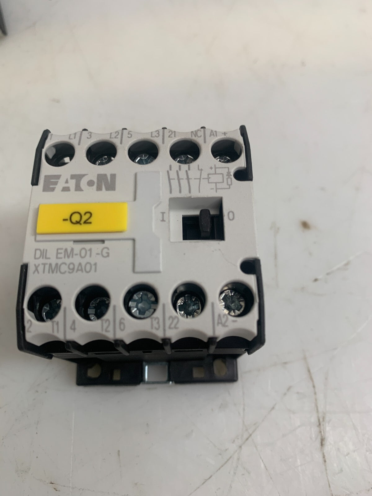 EATON / MOELLER  DILEM-01-G  Contactor  XTMC9A01  010343 (Lot of 2)