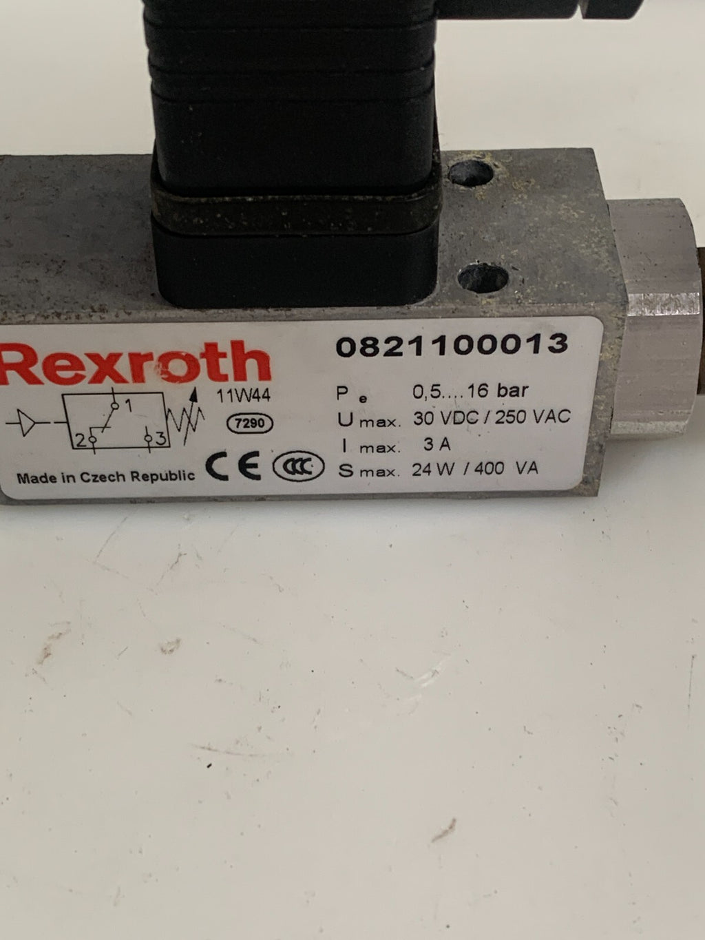 Rexroth Pneumatic Pressure Switch 08211000131