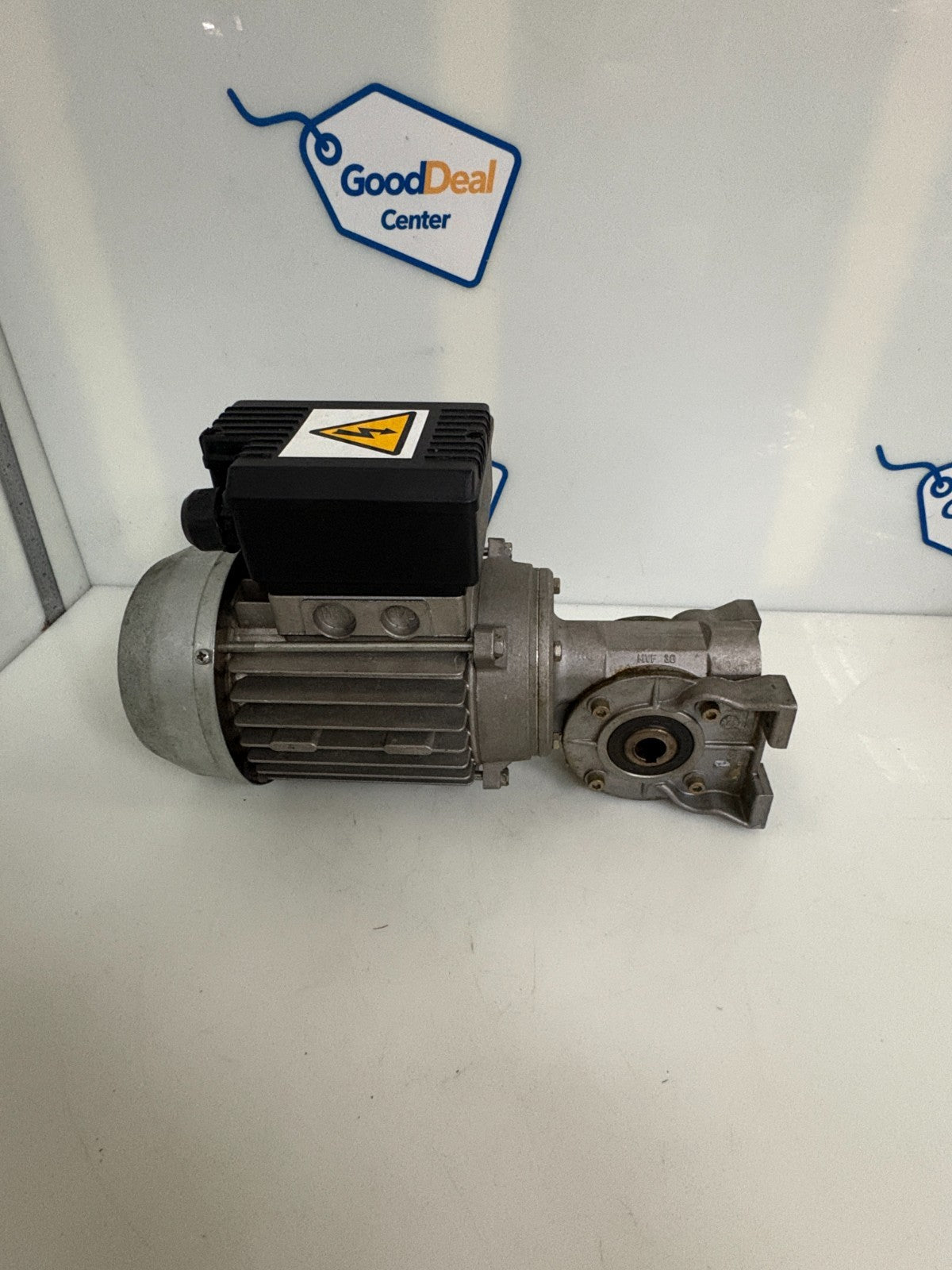 AMIR-VEMAT SINGLE PHASE MOTOR TYPE VMB 63B W/BONFIGLIOLI  GEAR BOX