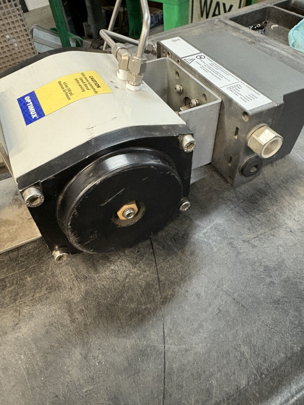 SIEMENS SIPART PS2 POSITIONER 6DR5220-0EN00-0AA0 W/OPTIMUX 400389 2" OPVEE CL1504