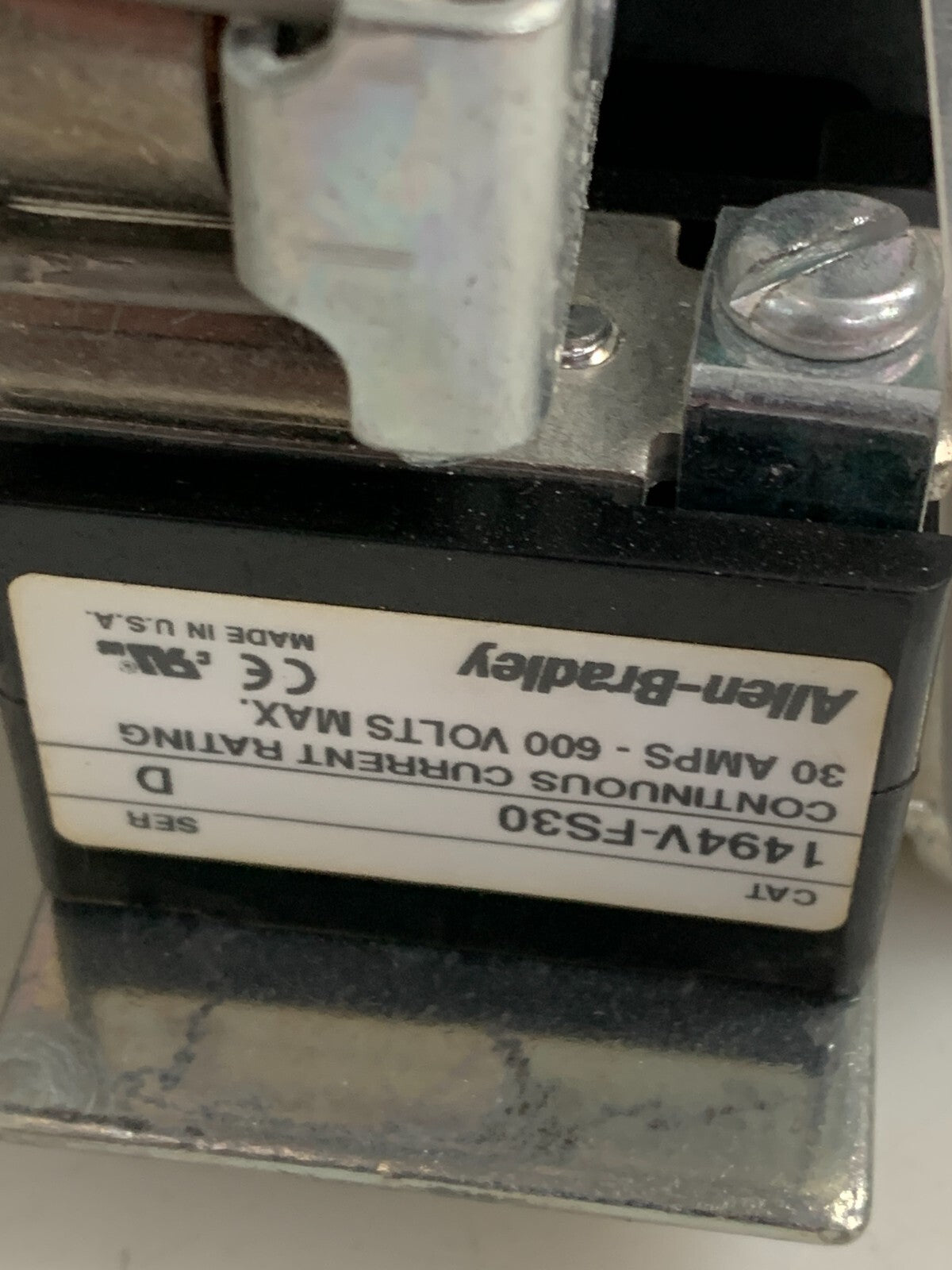 ALLEN BRADLEY DISCONNECT SWITCH 1494X-DS30 W/FUSE2